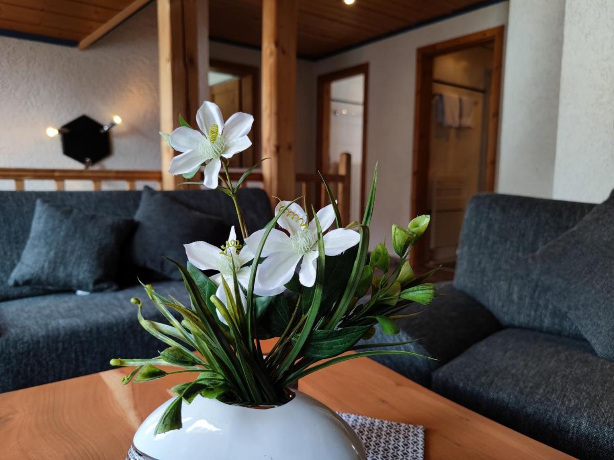 Apartments Zur Alten Post Inkl Meinecardplus วิลลิงเงิน ภายนอก รูปภาพ