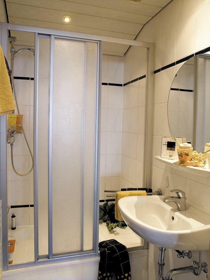 Apartments Zur Alten Post Inkl Meinecardplus วิลลิงเงิน ภายนอก รูปภาพ